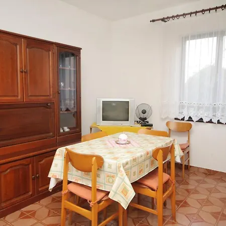 By The Sea - Diklo, - 5926