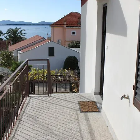 By The Sea - Diklo, - 5926 * זאדאר